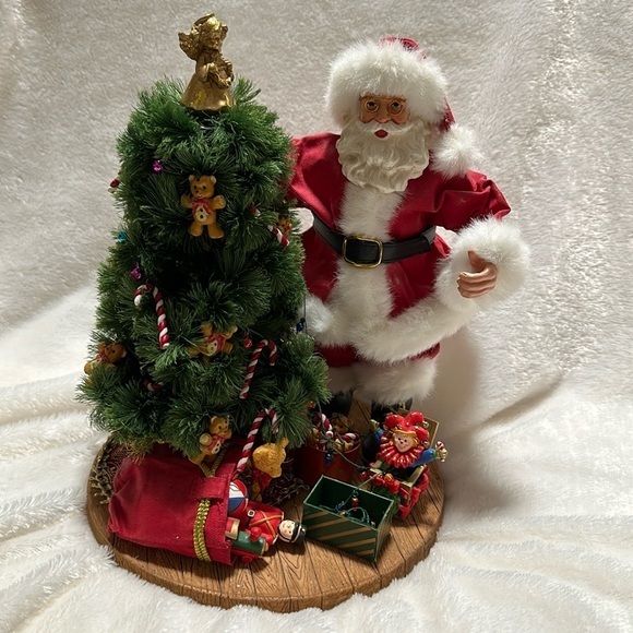 Kirkland Signature Fabric Mache Santa Christmas Holiday Tabletop Decor #212206 - Picture 1 of 16